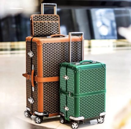 002-Diamond pattern duffle bag